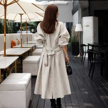 The Valencia Coat